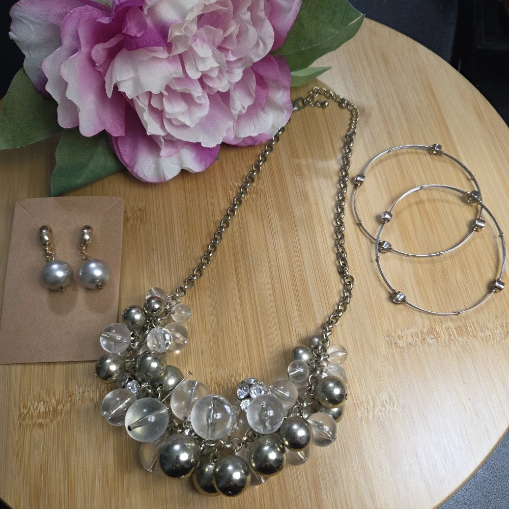 Silver, Gold, and Clear Jewelry Set with Cluster of Beads - Picture 1 of 4